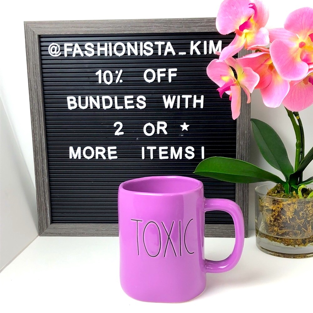 🫶🏽 Rae Dunn TOXIC mug - Picture 2 of 8
